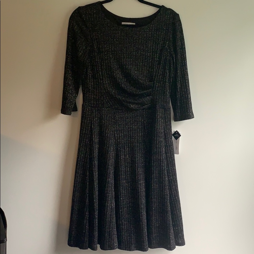 Sandra Darren A-Line Fit-to-Flare black dress